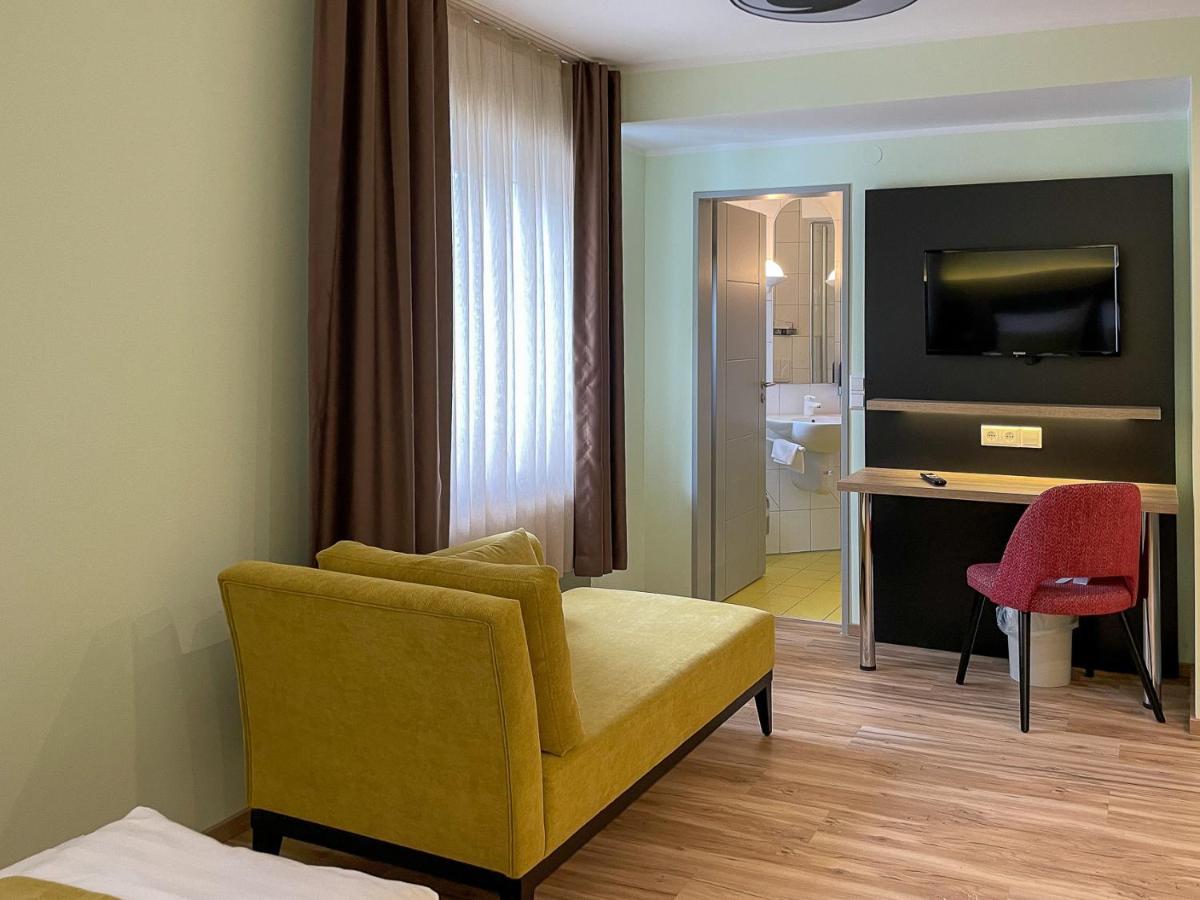 Hotel Zur Flueh Bad Sackingen Ngoại thất bức ảnh
